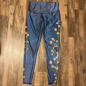 TEEKI - Woodstock Hot Yoga Legging